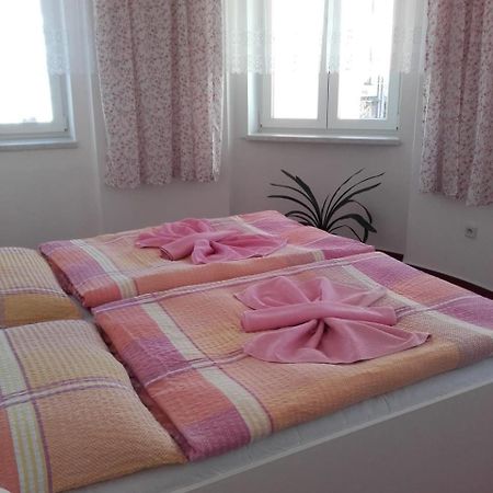 Hotel Šrejber Červený Kostelec Buitenkant foto